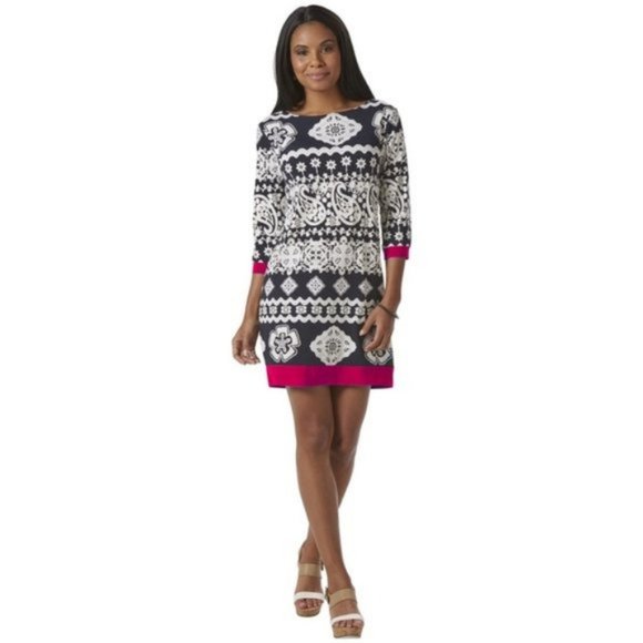 Tiana B. Dresses & Skirts - Tiana B 3/4 Sleeve Puff Print Shift Dress